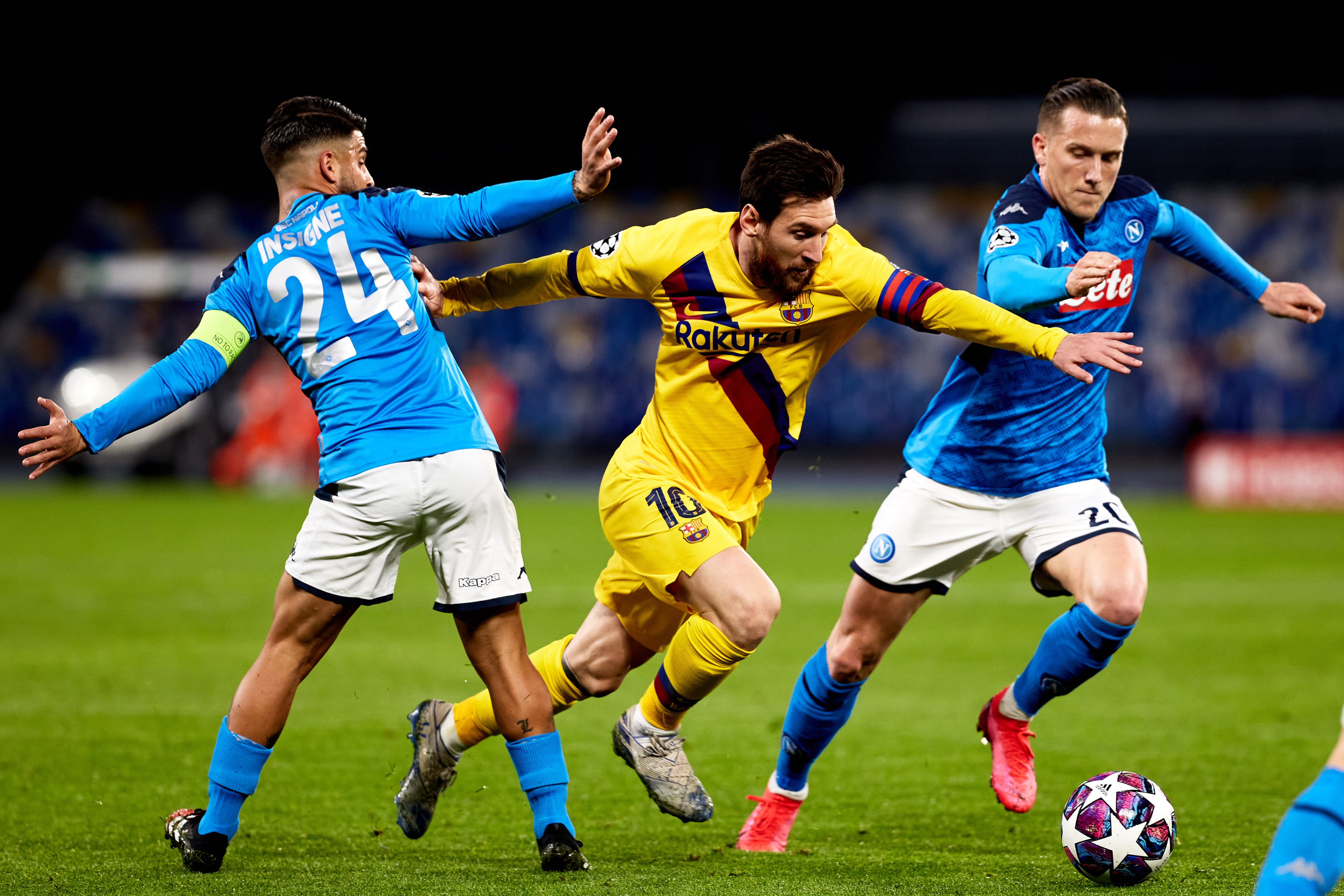 Messi là niềm hy vọng to lớn cho Barca trong cuộc đối đầu này - Ảnh: Internet Nhận định Barca vs Napoli, Barca vs Napoli, Champions league