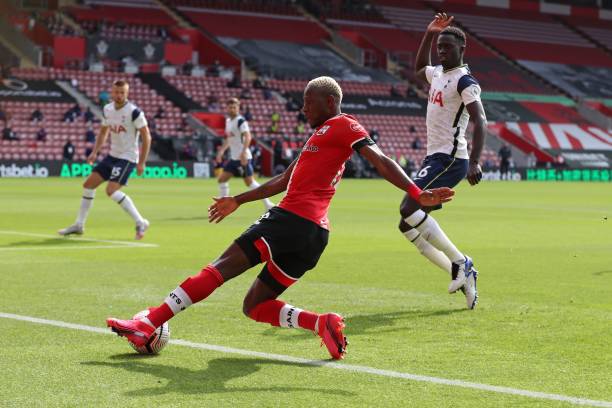 Direct Southampton 0-0 Tottenham: Goal offside Photo 1