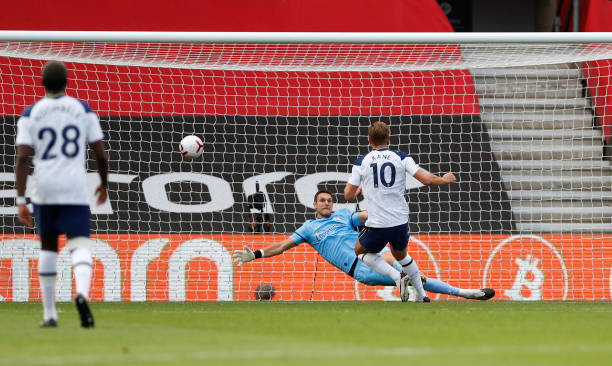 Direct Southampton 1-0 Tottenham: Ings opened fire Photo 1