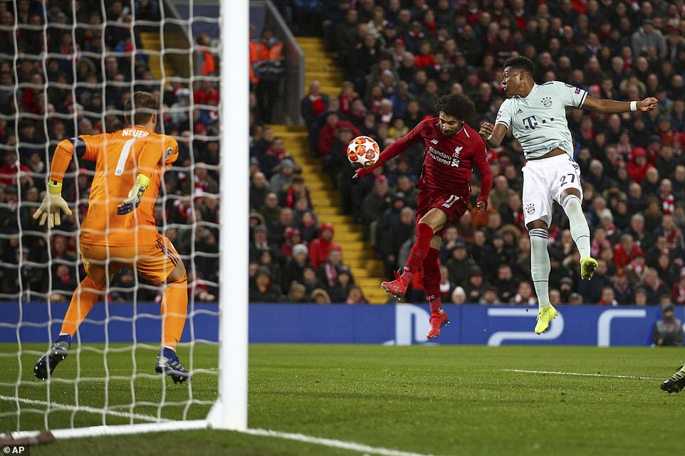 Neuer thi đấu ấn tượng trước Liverpool Neuer, Bayern, Bayern Munich, Liverpool vs Bayern, C1, Champions League, vòng 1/8 C1