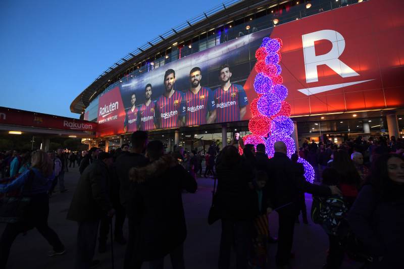 Barcelona tăng giá vé trận tứ kết C1 lượt về vòng tứ kết c1, tứ kết c1, tứ kết champions league, mu v barca, barca v mu, mu, barca, barcelona