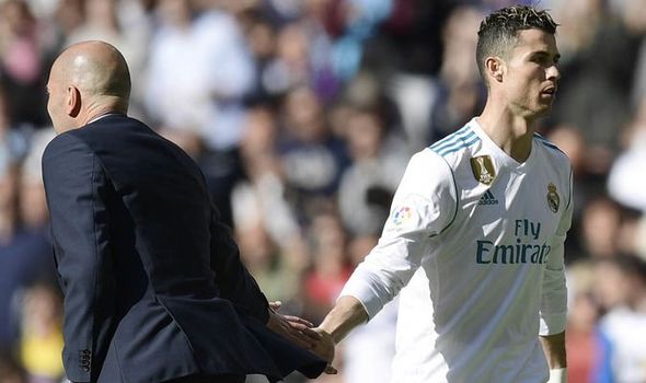 Zidane thừa nhận không ai có thể thay thế Ronaldo real madrid, juventus, ronaldo, cr7, cristiano ronaldo, zidane