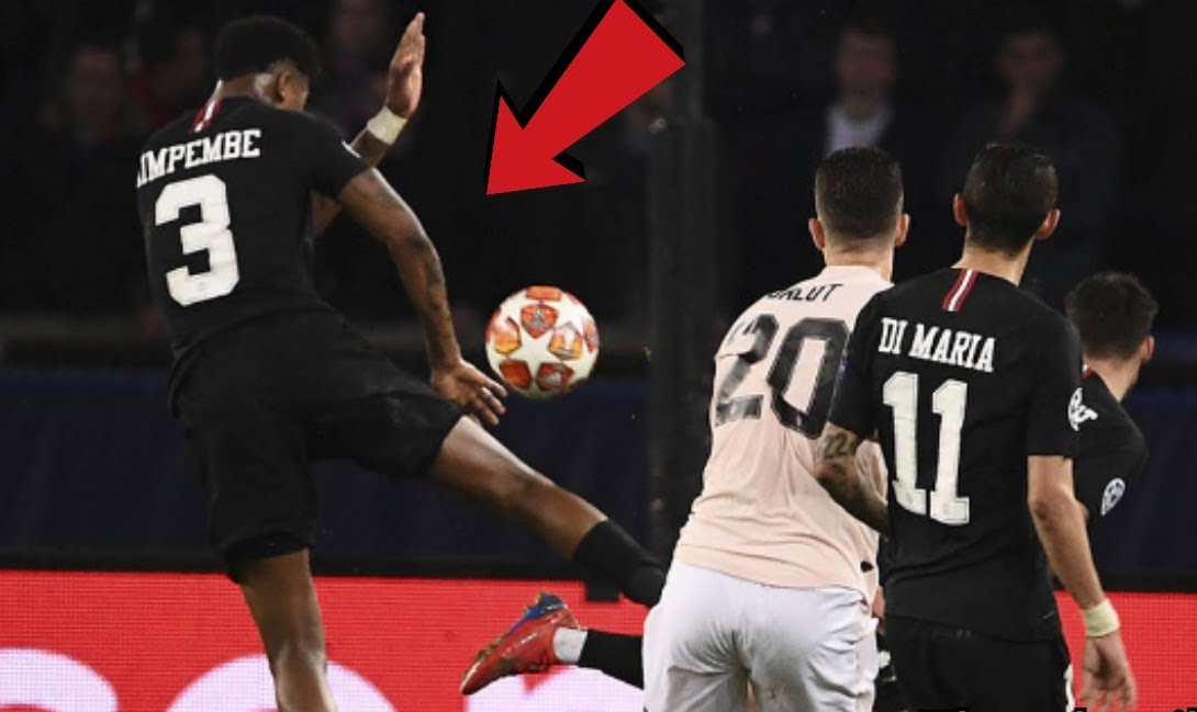 Tình huống chạm tay Kimpembe dẫn đến phạt đền cho MU neymar, psg vs mu, psg vs man utd, psg vs man united, psg, mu, man utd, man united, vòng 1/8 c1, c1, champions league