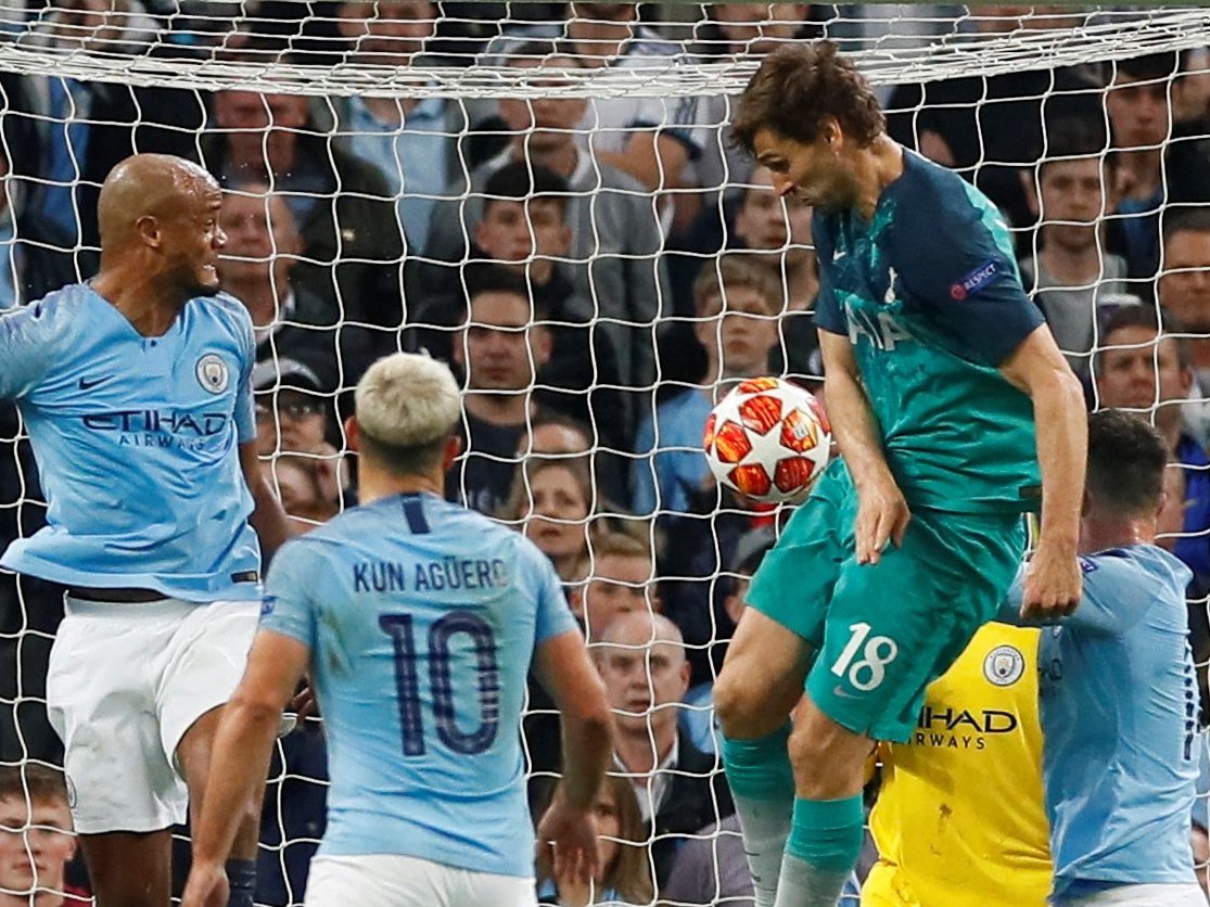 Bàn thắng chạm tay Llorente vào lưới Man City ngoại hạng anh, ngoai hang anh, ngoại hạng anh 2019/20, premier league, mu, man utd, man united, arenal, chelea, man city, liverpool, tottenham