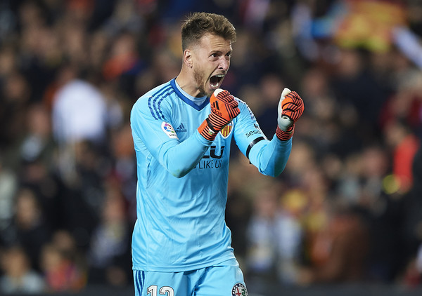 Arsenal nhắm đến Neto để thay thế Cech Tin chuyển nhượng, chuyển nhượng MU, chuyển nhượng arsenal, chuyển nhượng Real, chuyển nhượng bayern, chuyển nhượng Liverpool, chuyển nhượng man city, chuyển nhượng hôm nay, chuyển nhượng 22/5, chuyển nhượng sáng 22/5