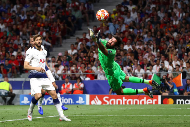 Alisson xứng đáng là cầu thủ xuất sắc nhất trận chung kết C1 Tottenham 2-0 liverpool, chấm điểm tottenham vs liverpool, chung kết c1, chung kết champions league, cúp c1, Liverpool, tottenham, salah, kane