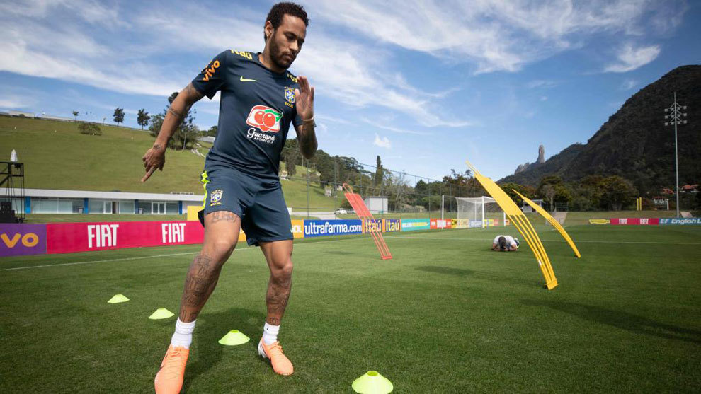 Neymar đang tập trung cũng ĐT Brazil chuẩn bị cho Copa America 2019 neymar, psg, brazil, copa america, neymar hiếp dâm, neymar tấn công tình dục, neymar đi tù