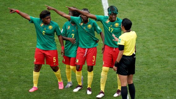 Các cô gái Cameroon phản ứng về bàn thắng thứ 2 của Anh kết quả Anh vs Cameroon, tỷ số Anh vs Cameroon, video bàn thắng Anh vs Cameroon, Anh, Cameroon, world cup, world cup 2019, vòng 1/8 world cup 2019, world cup 2019, world cup bóng đá nữ