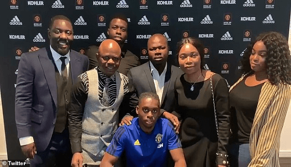 MU chính thức có được sự phục vụ của Wan-Bissaka chuyển nhượng mu, chuyển nhượng ngày 29/6, mu, man utd, man united, crystal palace, Wan-Bissaka