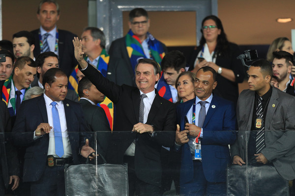 Tổng thống của Brazil dự khán trận đấu bán kết Copa America var brazil argentina, var, var gặp sự cố, brazil, argentina, messi, messi argentina, bán kết copa america, copa, copa america 2019