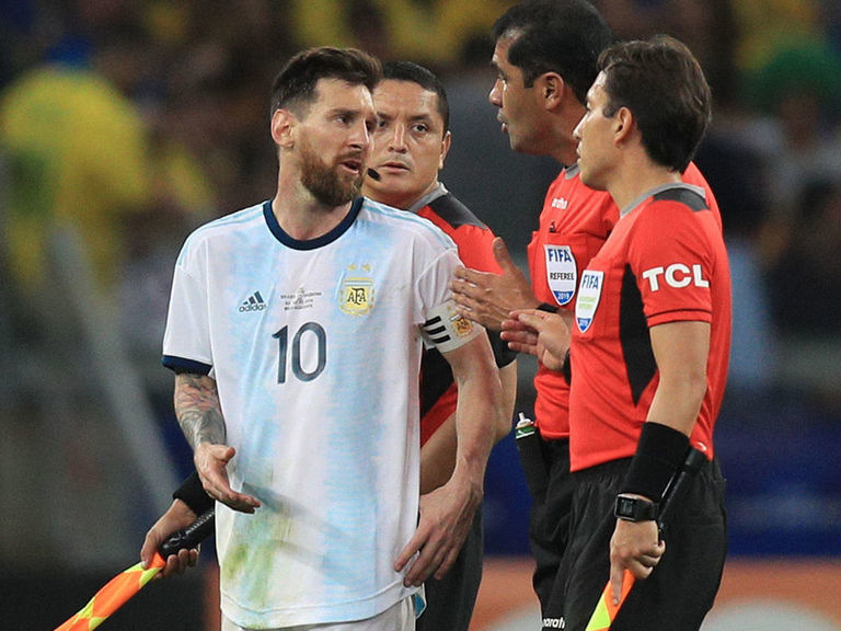 Messi chỉ trích gay gắt trọng tài chính sau trận đấu var brazil argentina, var, var gặp sự cố, brazil, argentina, messi, messi argentina, bán kết copa america, copa, copa america 2019