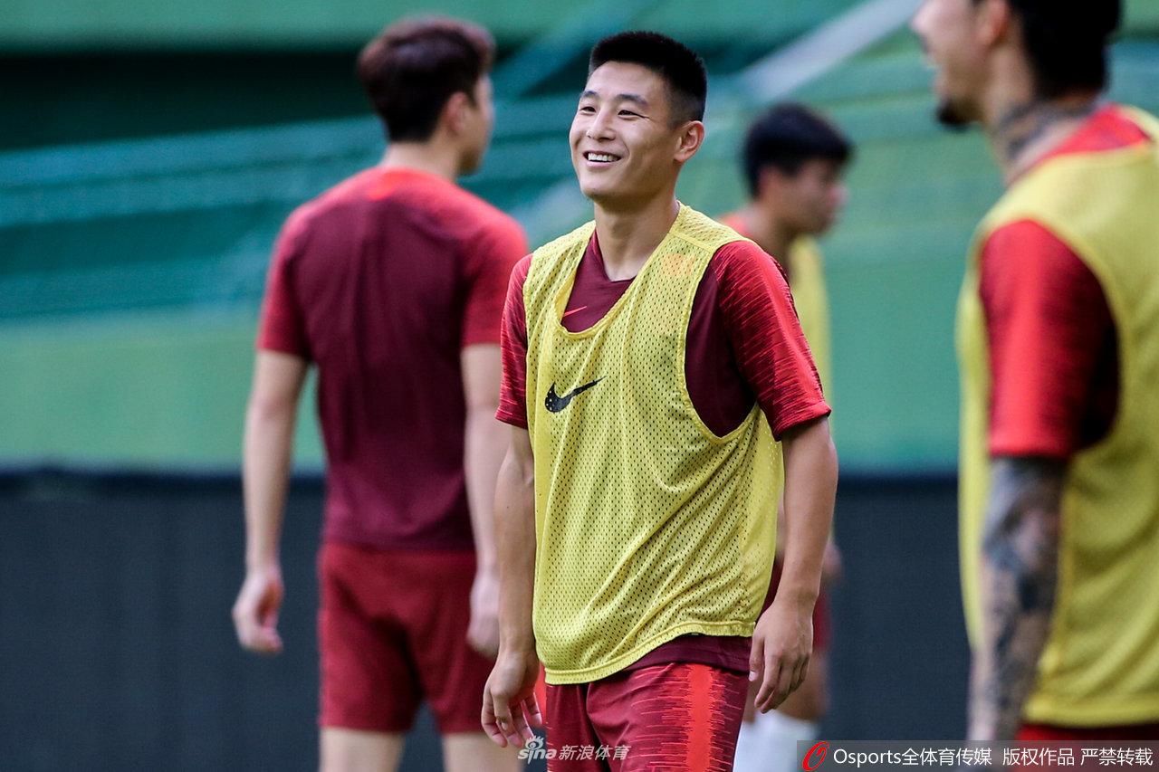 Wu Lei tự tin trước thềm vòng loại World Cup 2022. Ảnh: Sina wu lei, ronaldo trung quốc, vl wc 2022, vl world cup 2022, ĐT Trung Quốc, vòng loại world cup 2022