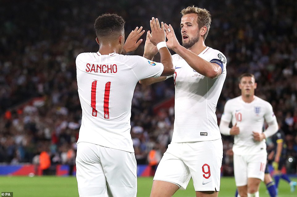 Nhưng ĐT Anh vẫn cho thấy sức mạnh của đội bóng lớn. Ảnh: PA Kết quả Anh vs Kosovo, Anh vs Kosovo, Kết quả vòng loại Euro 2020