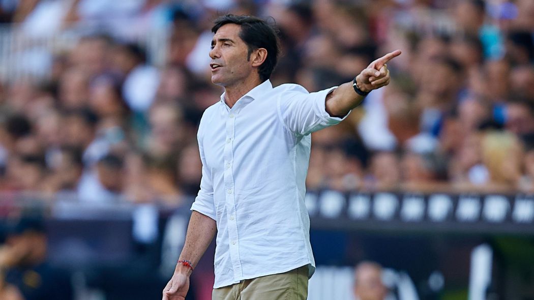 Valencia bất ngờ sa thải HLV Marcelino. Ảnh: Eurosport Barca vs Valencia, trực tiếp Barca vs Valencia, nhận định barca vs Valencia, dự đoán kết quả barca vs valencia