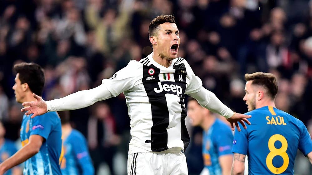 Ronaldo lập hat-trick vào lưới Atletico Madrid tại vòng 1/8 mùa giải trước. Ảnh: Evening Standard champions league, cúp c1, champions league 2019/20, vòng bảng cúp c1