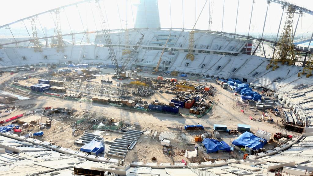 Quang cảnh bên trong một SVĐ đang xây dựng chuẩn bị cho World Cup 2022. Ảnh: The National qatar, fifa, world cup, world cup 2022, qatar world cup, fifa world cup, vòng loại world cup 2022, vl world cup 2022, vl wc 2022