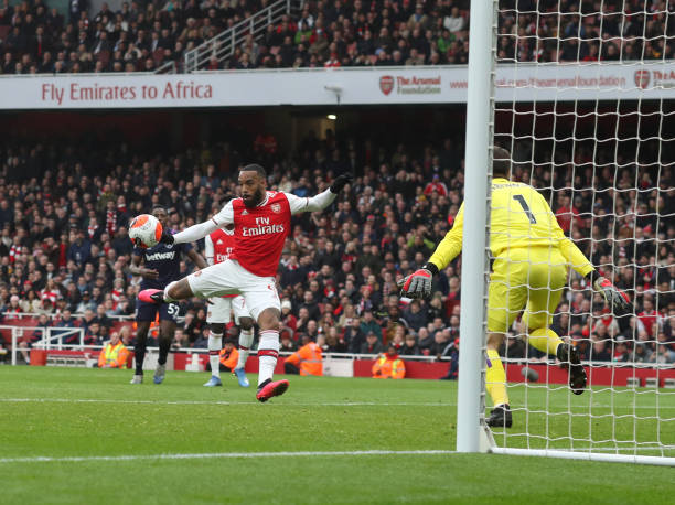Lacazette ghi bàn thắng duy nhất của trận đấu. Ảnh: Getty Kết quả Arsenal vs West Ham, Kết quả bóng đá, Arsenal, West Ham, Ngoại hạng Anh, Premier League