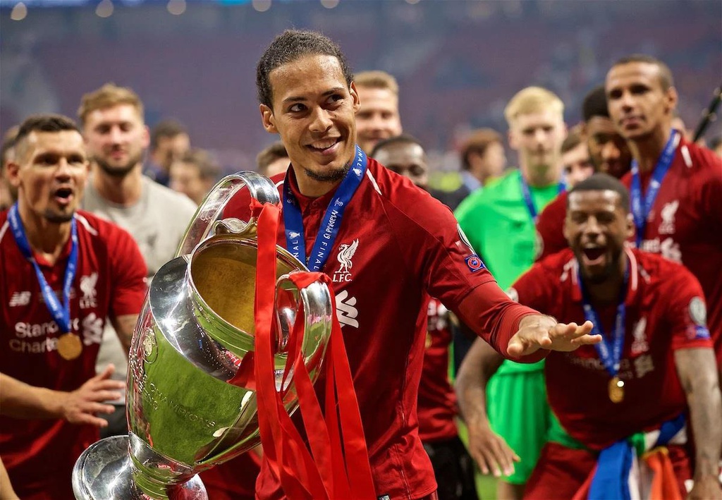 Van Dijk góp công lớn giúp Liverpool lần thứ 6 vô địch Cúp C1. Ảnh: Getty Liverpool, Van Dijk, Ngoại hạng Anh, Premier League