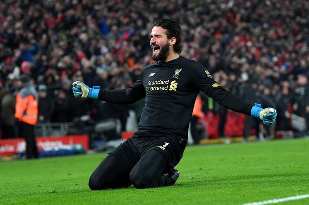 Thủ môn: Alisson Becker (Liverpool) 64 triệu euro. Ảnh: Getty Ngoại hạng Anh, Premier League, đội hình đắt giá nhất Ngoại hạng Anh, Liverpool, Man City, MU