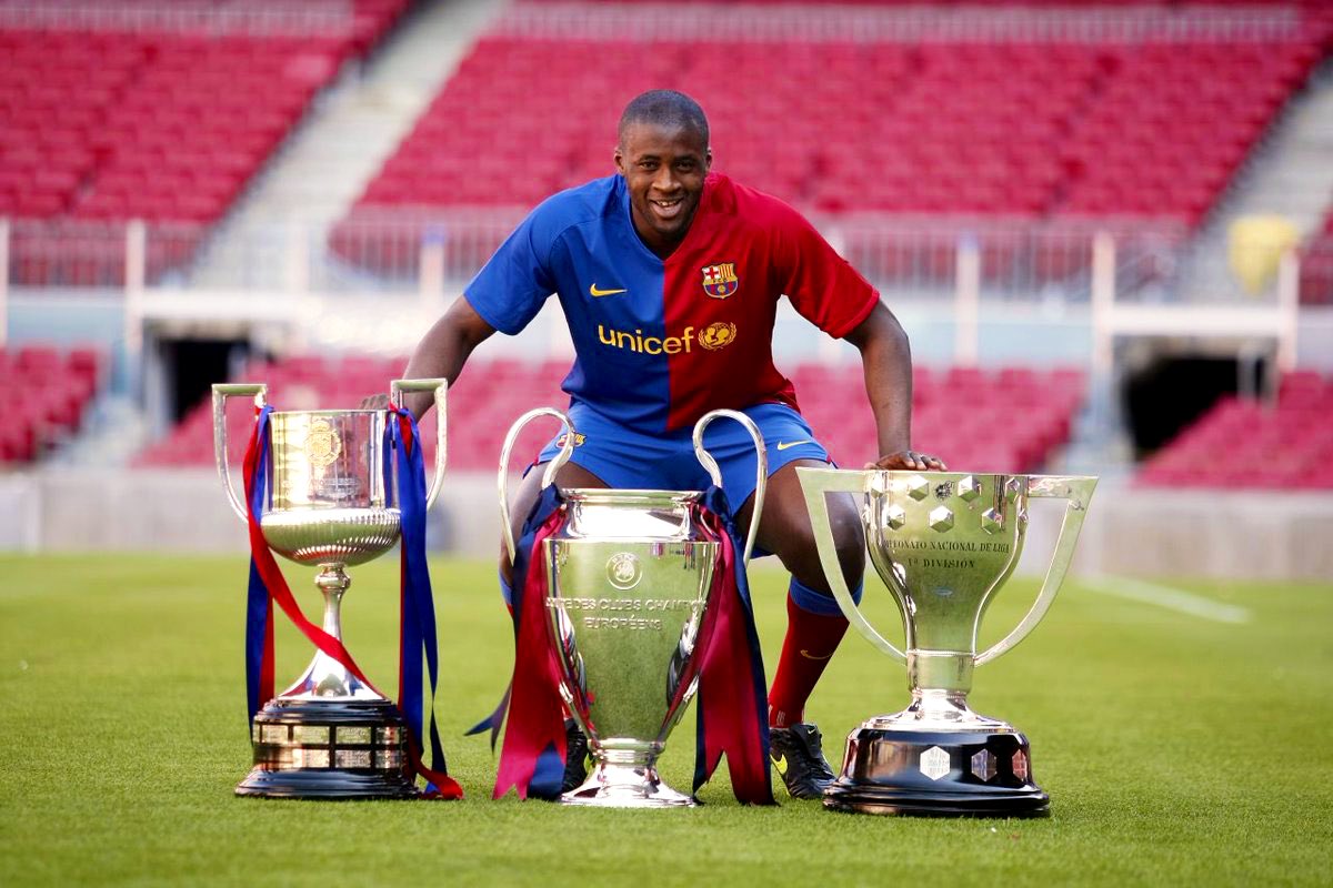 Bóng đá Việt Nam, V.League, tin chuyển nhượng, Yaya Toure, Barca