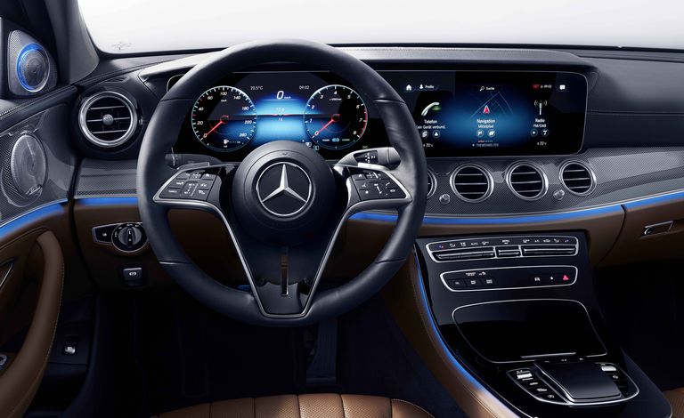 Vô lăng Luxury mercedes e class 2021