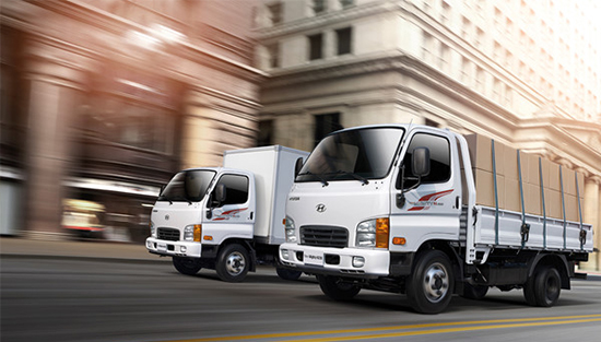 Nếu xe ô tô phát ra tiếng cót két kể cả khi đi qua gờ nhỏ thì bạn hãy kiểm tra hệ thống treo và các miếng lót giảm xóc. Nếu xe ô tô phát ra tiếng cót két kể cả khi đi qua gờ nhỏ thì bạn hãy kiểm tra hệ thống treo và các miếng lót giảm xóc