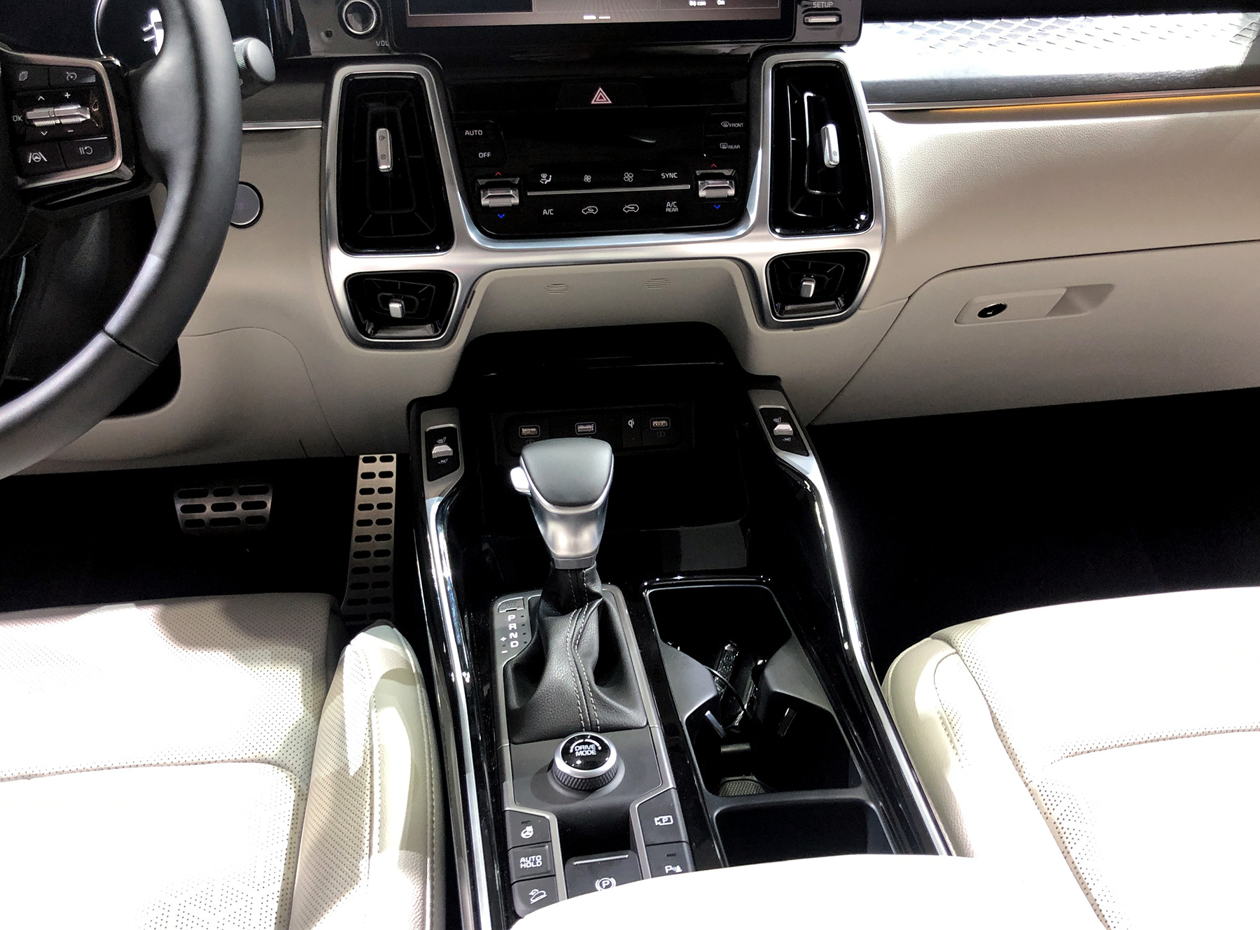 Hộp số Kia Sorento 2021