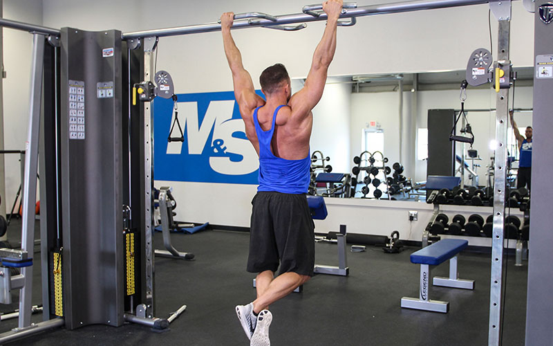 Kéo xà rộng tay (wide grip pull up)