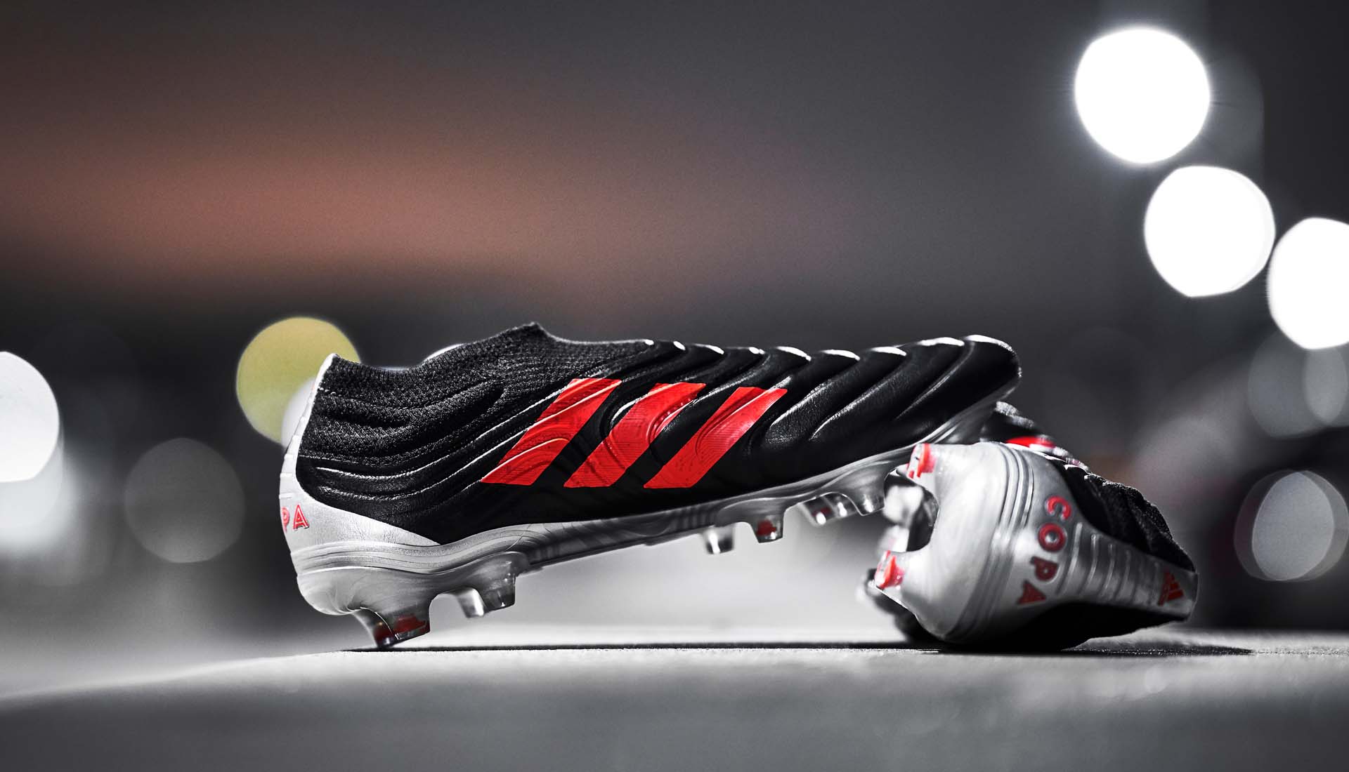 Adidas COPA 19+ là mẫu thứ 4 trong bộ sưu tập