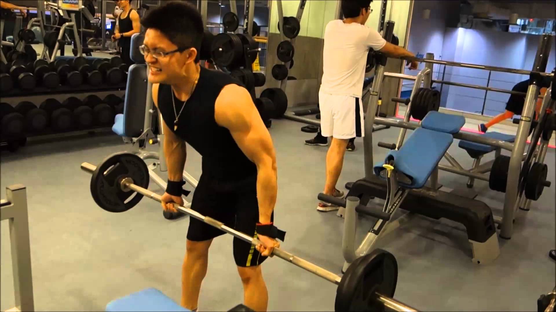Sai động tác khiến bạn không phát huy được sức mạnh của cơ