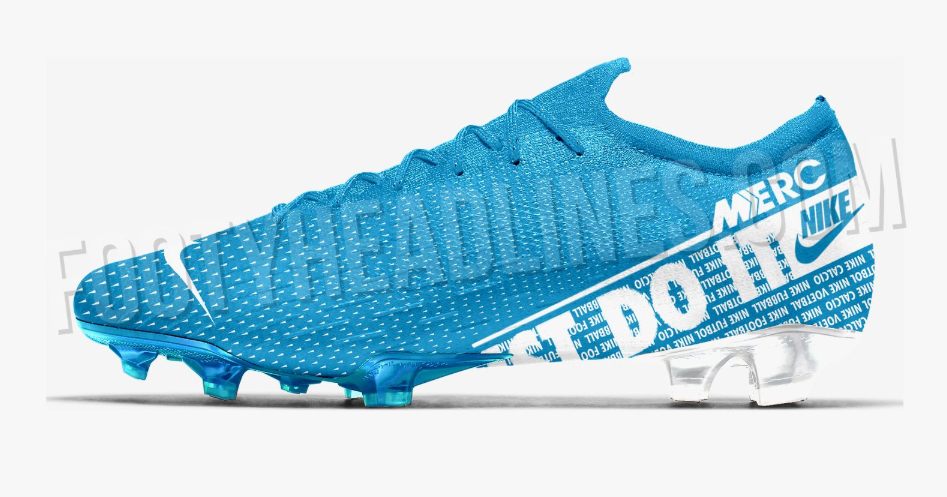 Logo Nike xuất hiện khá nhiều trên thân giày (ảnh: footyheadlines.com)