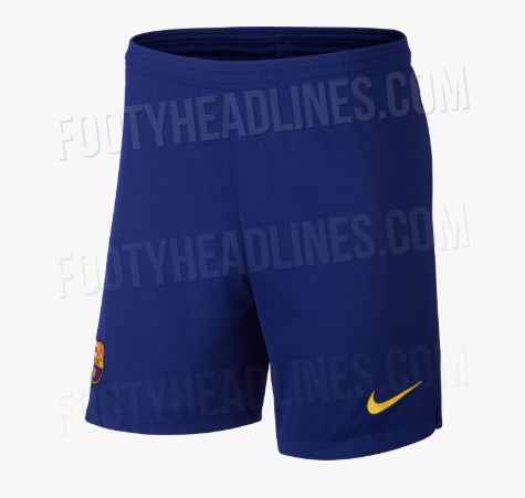 Quần đi kèm với màu xanh thẫm khá đơn giản (ảnh: footyheadlines.com)