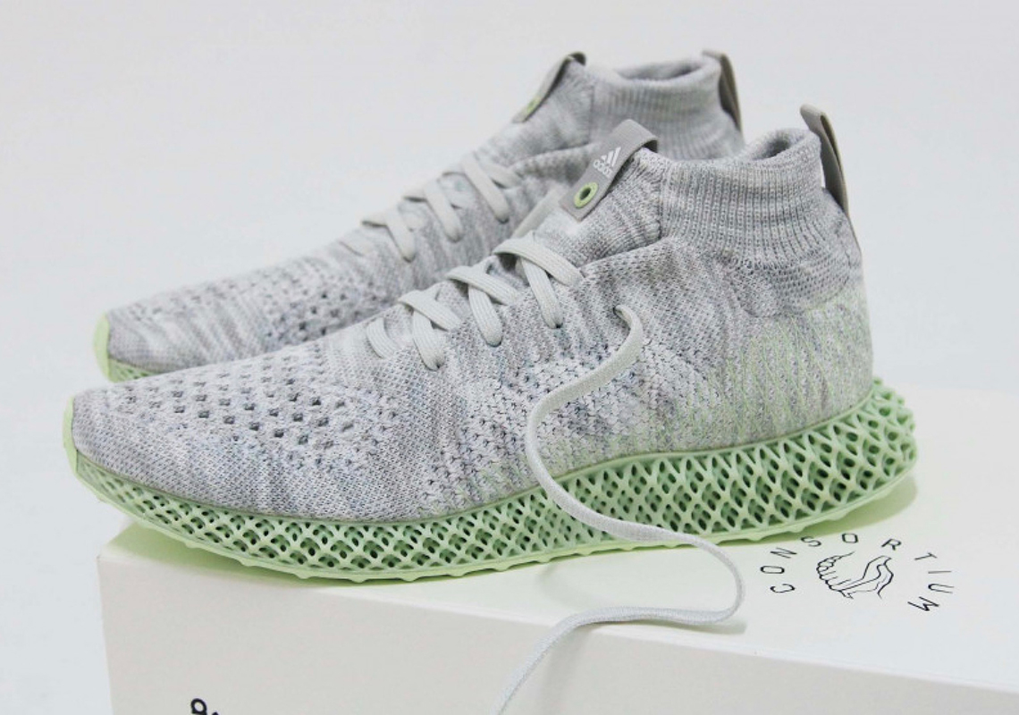 Adidas Consortium 4D có đế được in hoàn toàn bằng máy
