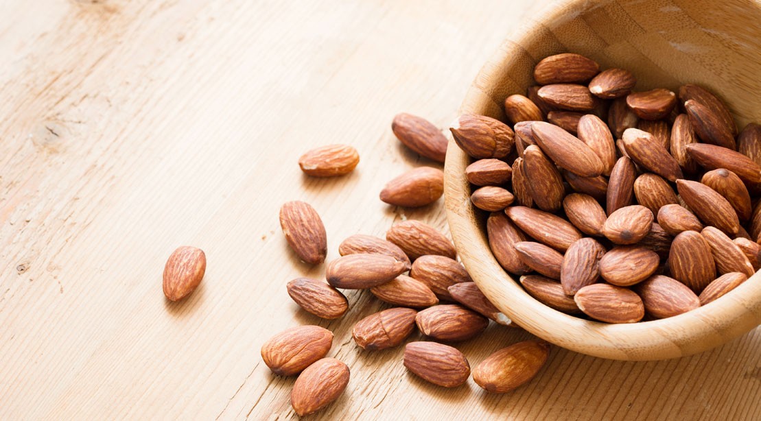 Hạnh nhân giàu protein giúp tăng cân giảm mỡ dễ dàng hơn
