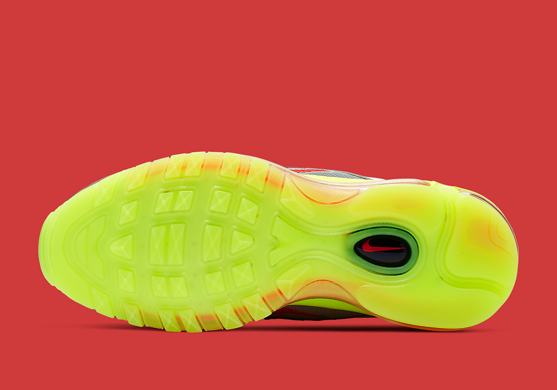 Nike Airmax 97 BigKid sẽ được bán lẻ với giá từ 160 Đô la Mỹ