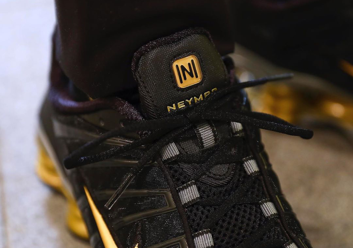Neymar Jr x Nike Shox TL hợp tác giữa Nike và Neymar