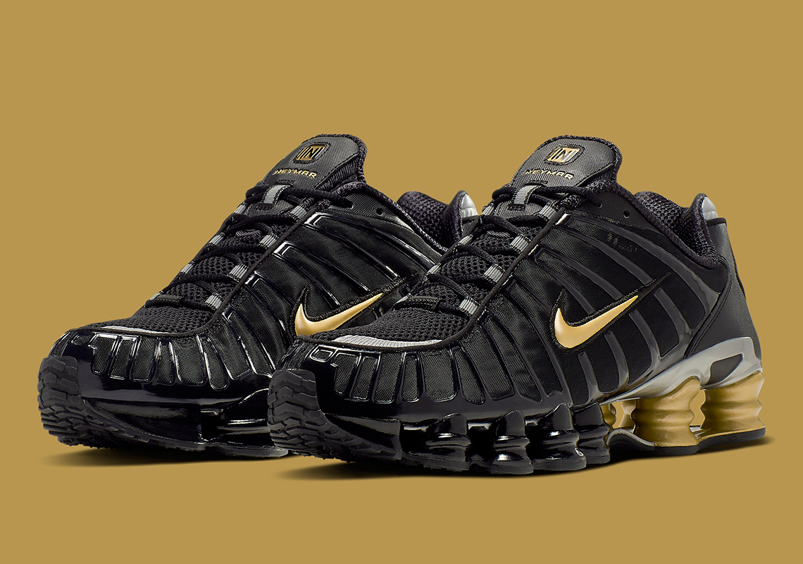 Neymar Jr x Nike Shox TL hợp tác giữa Nike và Neymar