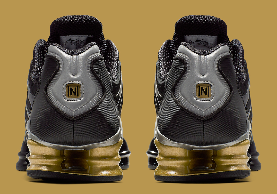Neymar Jr x Nike Shox TL hợp tác giữa Nike và Neymar