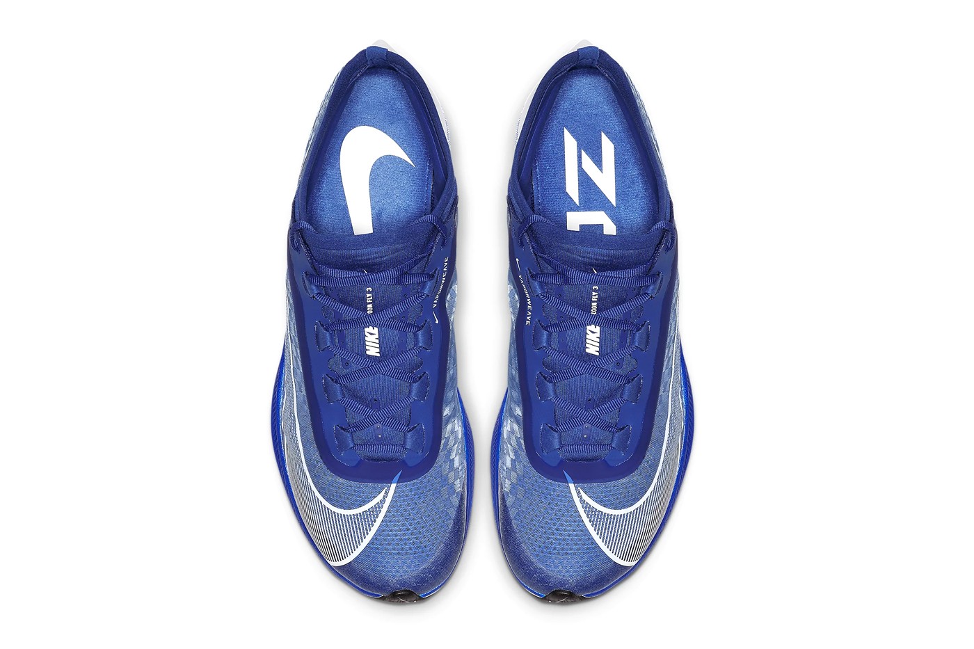 Nike Zoom Fly 3 mới với màu xanh đen