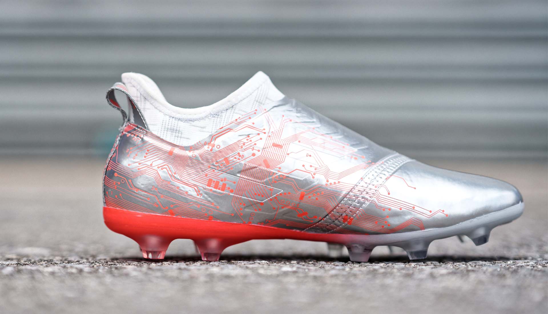 Adidas Glitch 19 mới