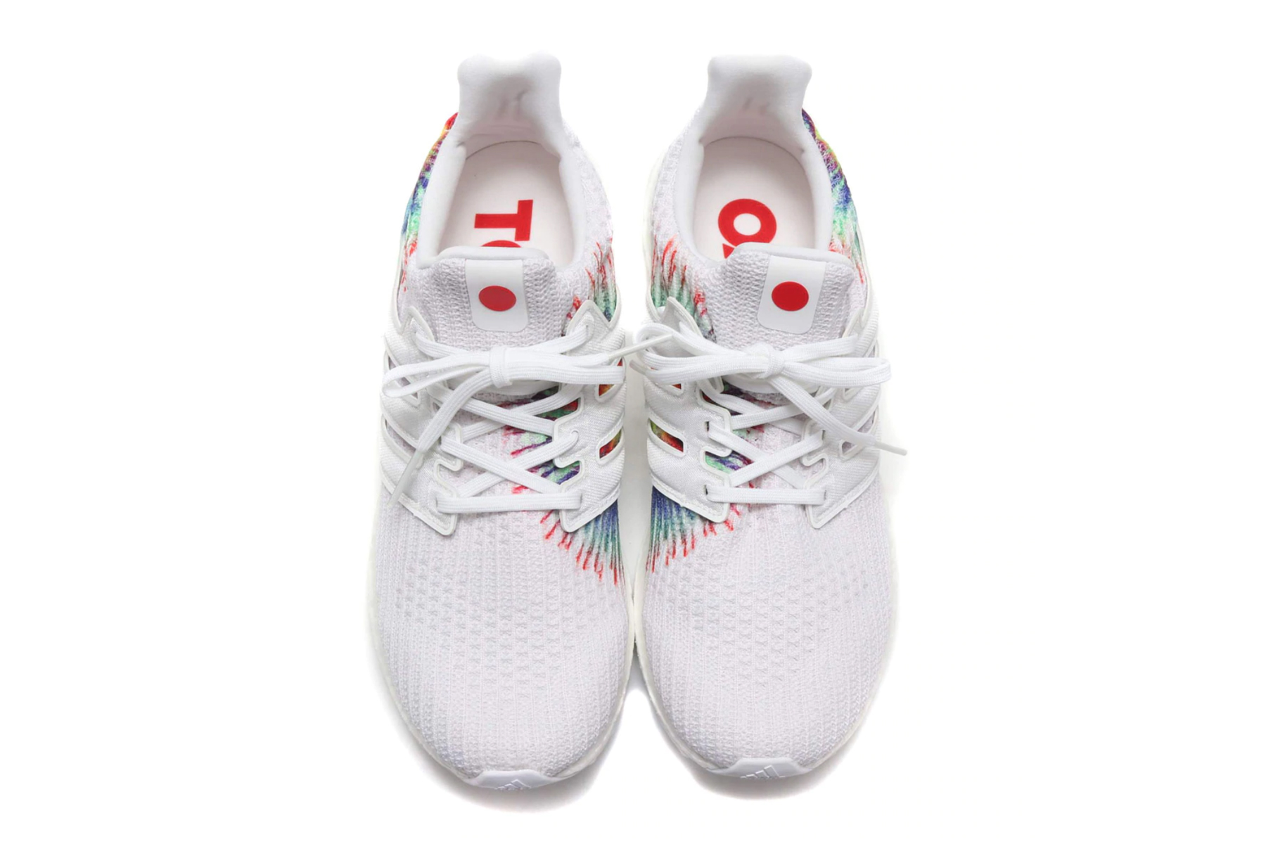 Xét về tổng thể, Adidas Ultra Boost Japan sở hữu thiết kế khá trang nhã.