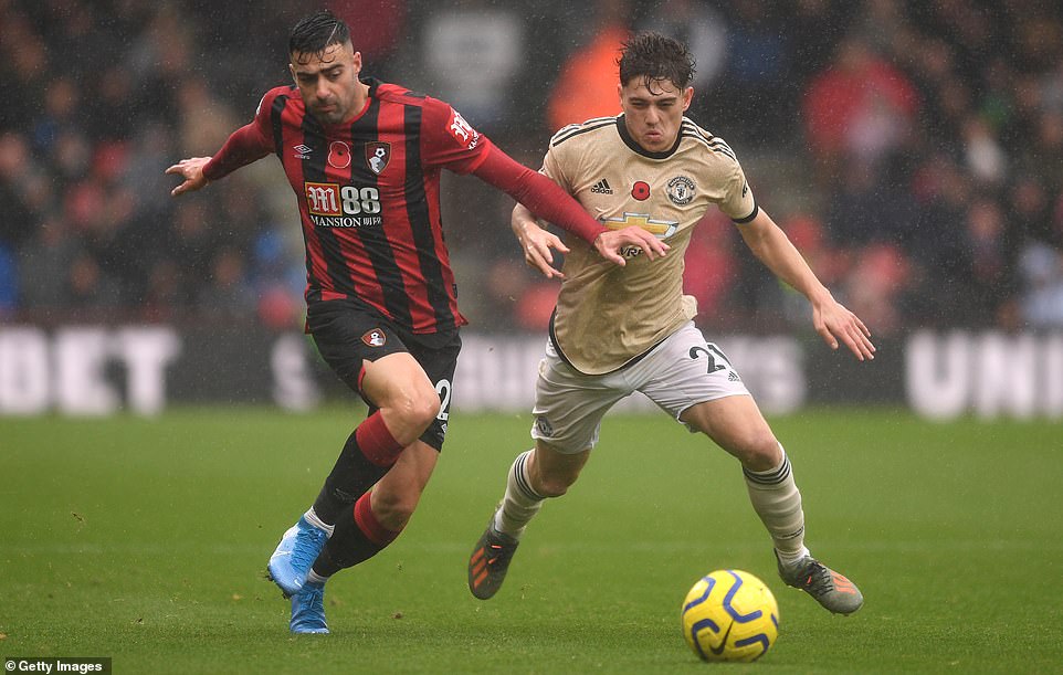 Bournemouth vs MU, MU, Man United, the poppy, hoa anh tuc