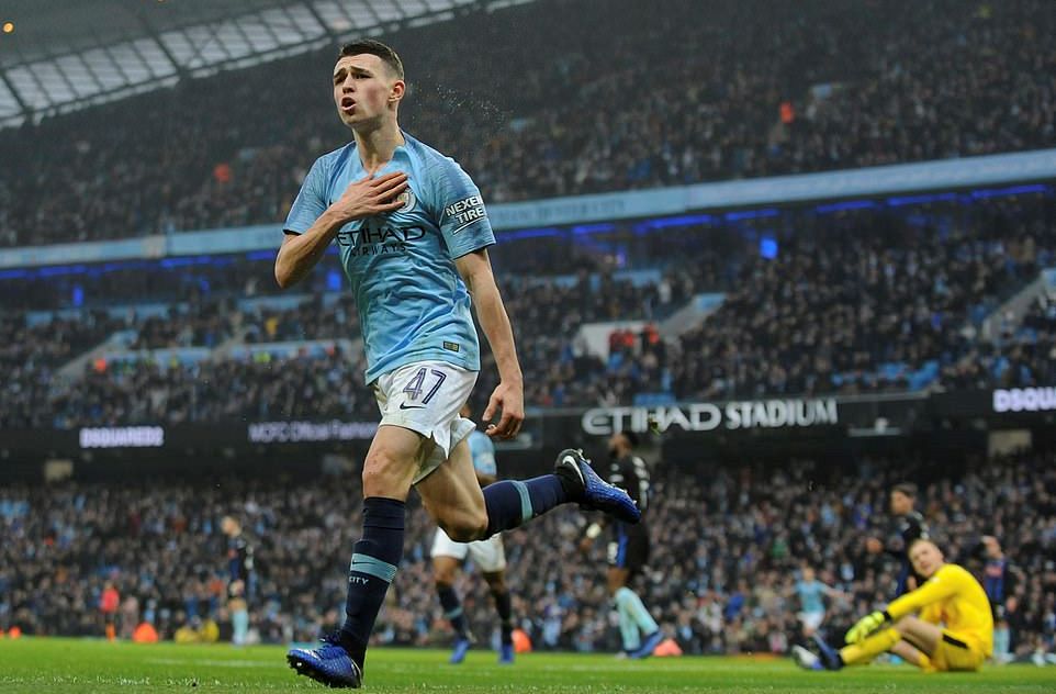 Phil Foden là cái tên trẻ nổi bật của Man City Foden