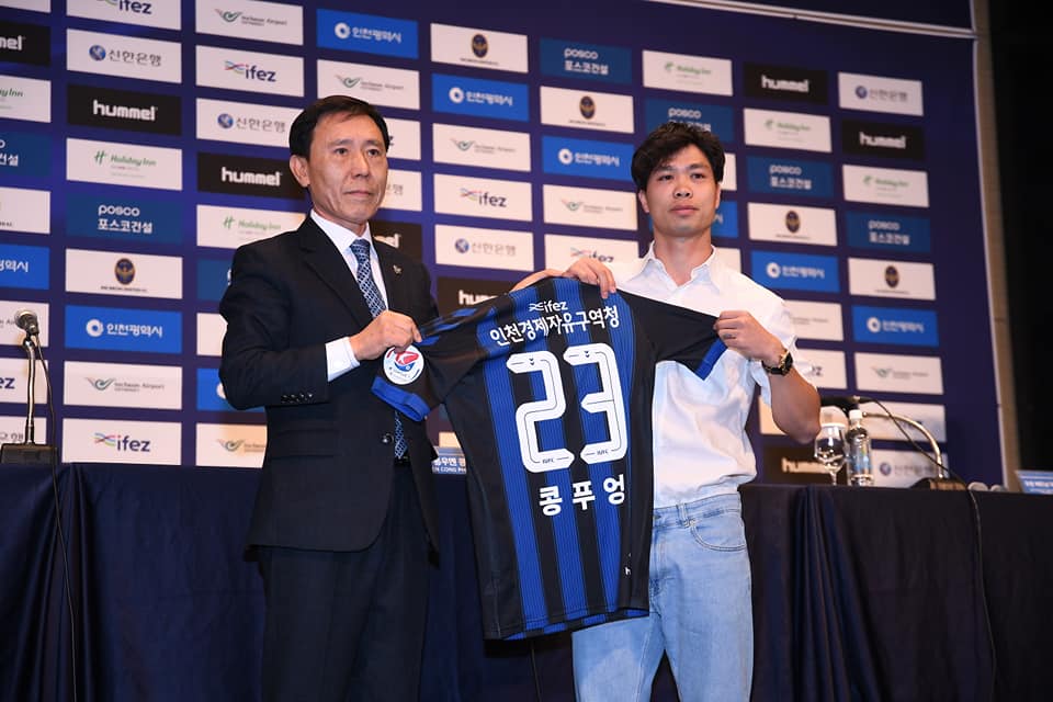 Công Phượng mang áo số 23 ở Incheon United Công Phượng