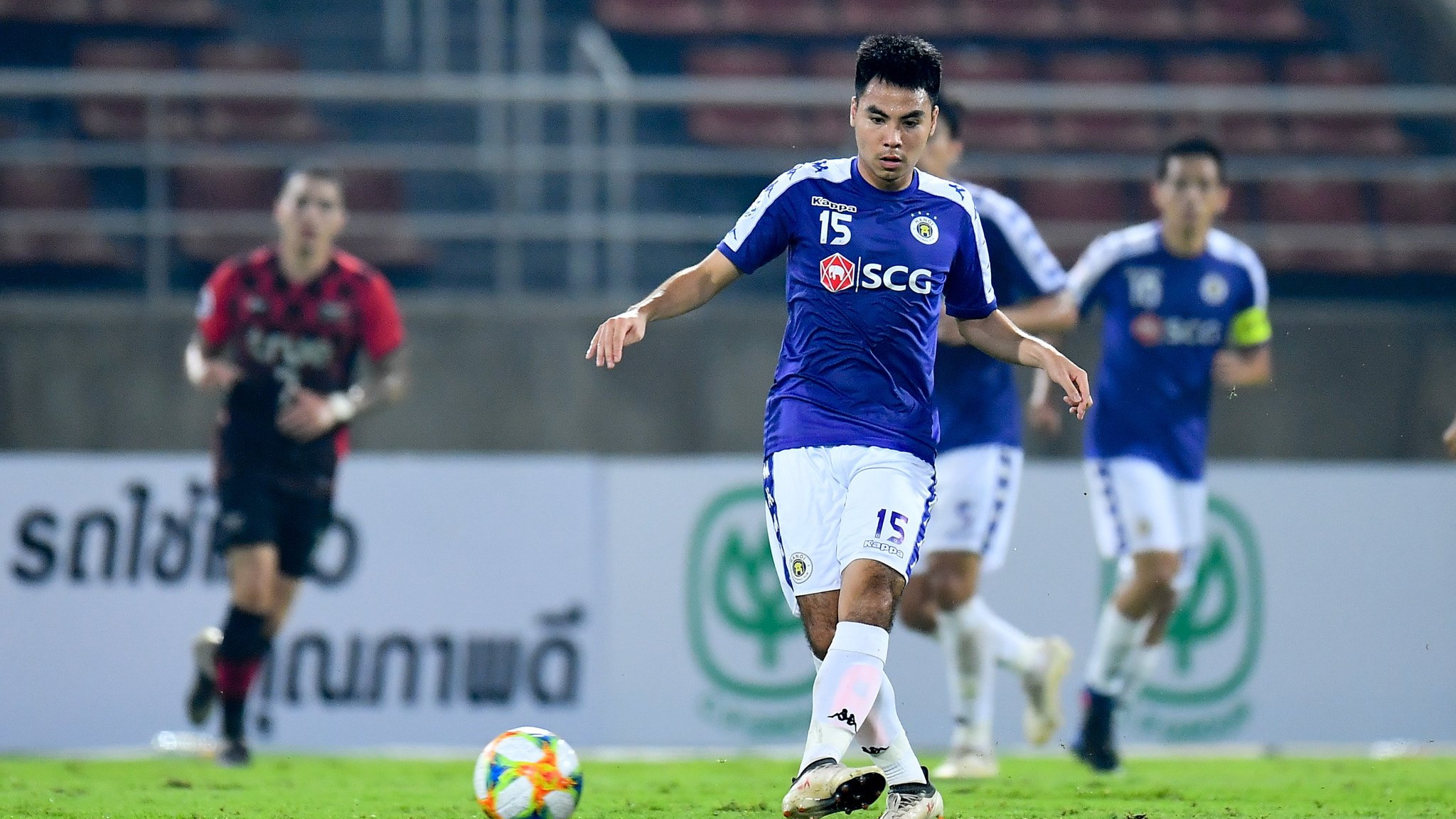 Đức Huy nằm trong danh sách những cầu thủ hay nhất lượt trận cuối vòng bảng AFC CUp Đức Huy