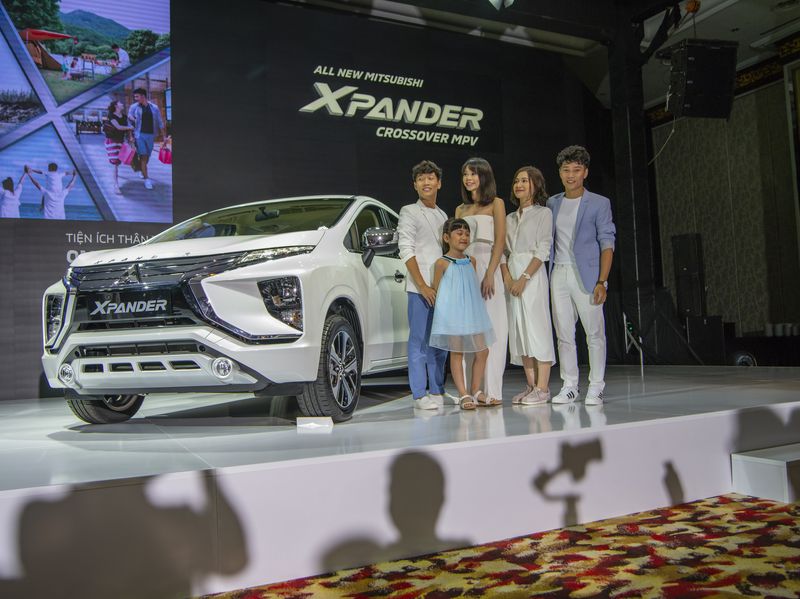 Xpander 2018 - mẫu xe gia đình giá rẻ mới cuả Mitsubishi Mitsubishi Xpander 2018, ra mắt Mitsubishi Xpander 2018, những điểm trừu của Mitsubishi Xpander 2018