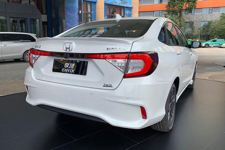 Honda Envix, đánh giá xe Honda Envix, sedan, xe giá rẻ, xe Trung Quốc, Honda