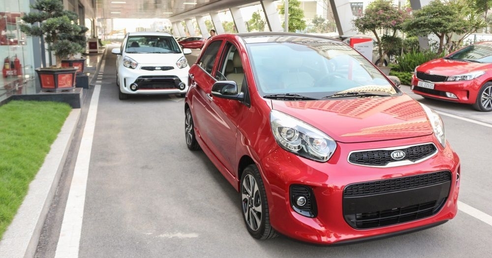 Kia Morning MT là mẫu xe có giá bán rẻ nhất phân khúc hạng A với mức 299 triệu đồng 9 mau xe o to gia re nhat hien nay theo tung phan khuc