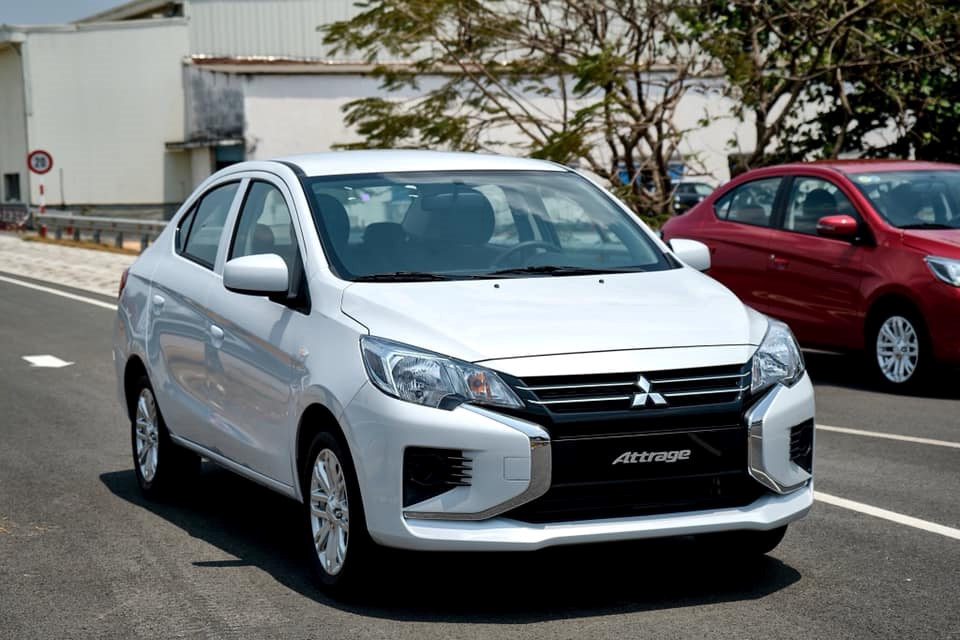 Mitsubishi Attrage với giá bán 375 triệu đồng được nhiều khách hàng Việt ưa thích lựa chọn 9 mau xe o to gia re nhat hien nay theo tung phan khuc