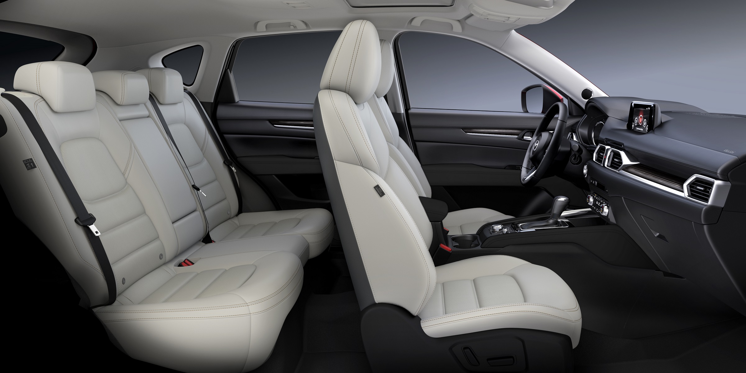 Ghế ngồi bọc da trên Mazda CX-5 2020